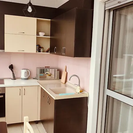 Nr. 27. E Luminoso. Apartment
